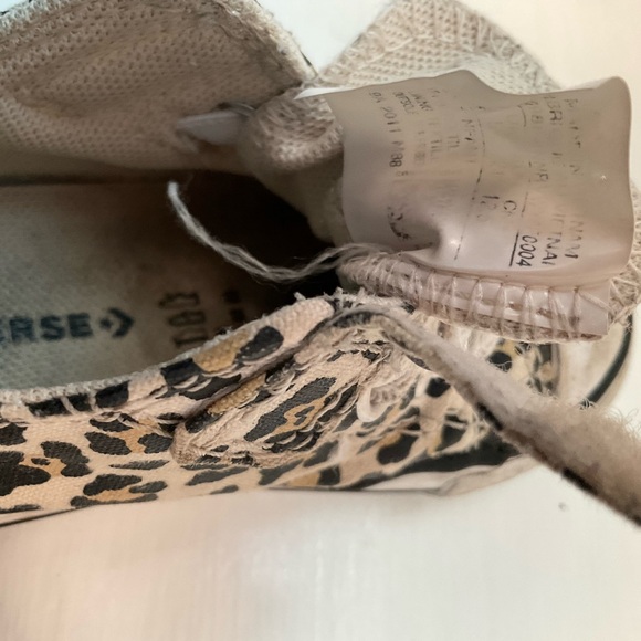 Toddler cheetah Converse - Picture 6 of 6
